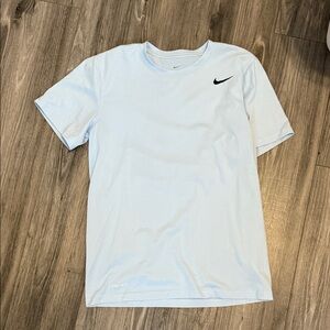 Nike Men's Sky Blue Short Sleeve Tee
